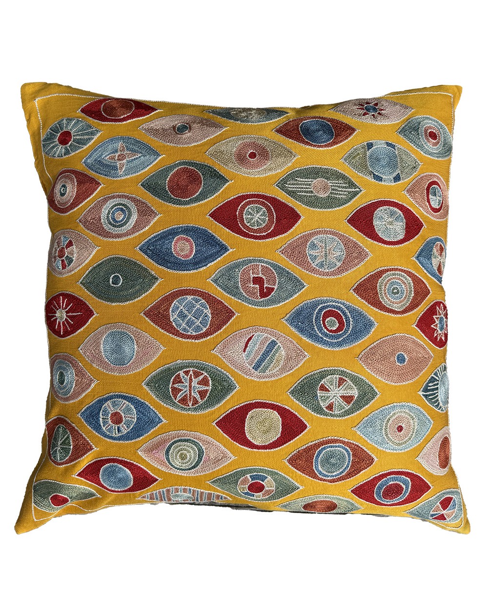 coussin en soie jaune