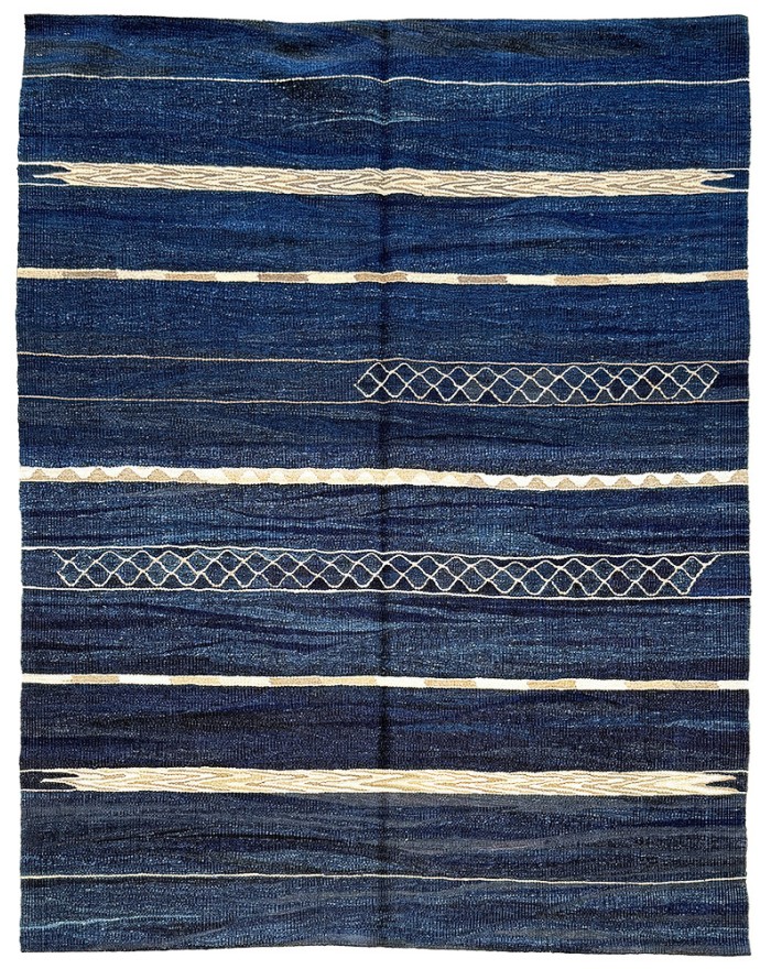 petit tapis bleu